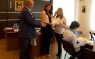 Восемь кинолент, десятки выступлений и тысячи зрителей