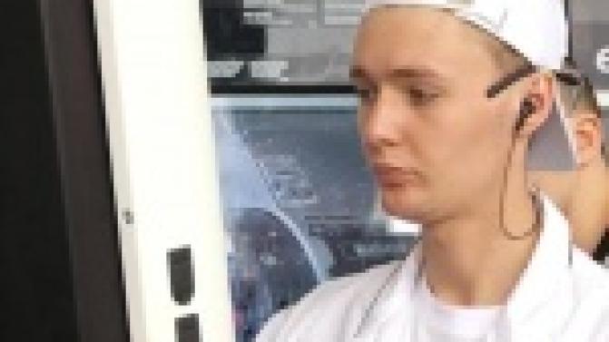 Механик, токарь, теннисист - в одном лице