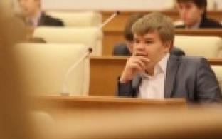 Механик, квн-щик и депутат в одном лице