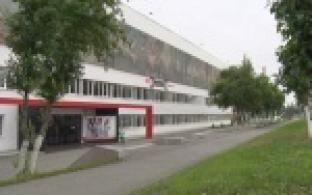 Уроки труда в слесарном цехе и управление роботами