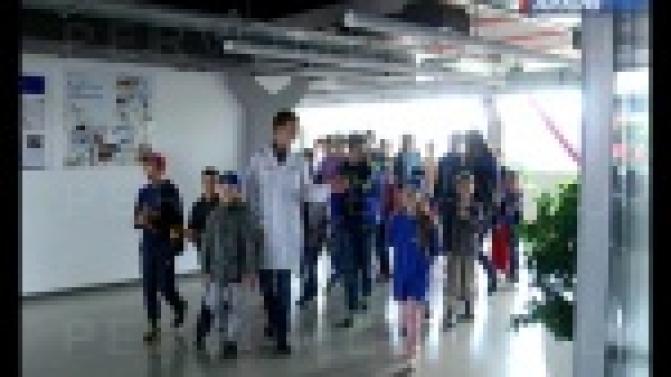 Юные первоуральцы определяются с выбором профессии.