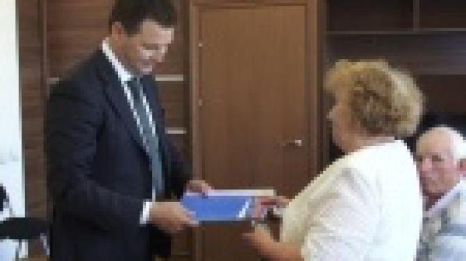 Одни своих отцов не видели никогда, у других - о них остались лишь детские воспоминания