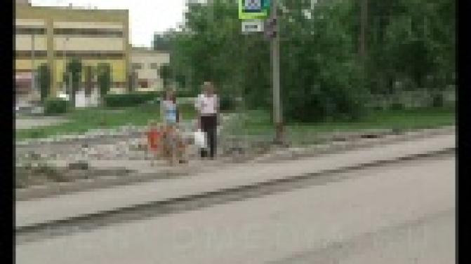 В Первоуральске заботятся о водителях и пешеходах.