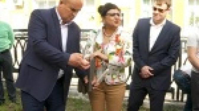 Капсулу с письмом для потомков символически отправили в 2045 ый год