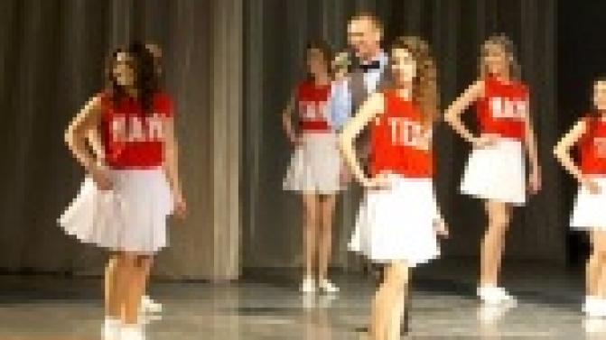 Корона за приверженность к профессии