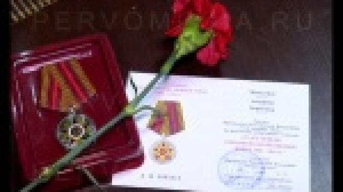 В Первоуральске продолжают поздравлять ветеранов с предстоящей датой - 70-летием Победы в Великой Отечественной войне.