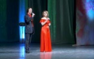 Цветы, теплые слова и праздничная программа!