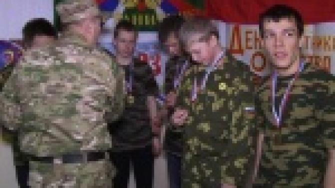 Будущие защитники отечества к тяжёлым армейским условиям готовы!