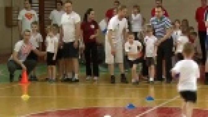 Воспитанники детских садов приняли участие в городской спартакиаде