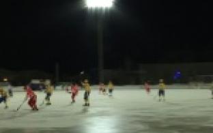 Домашняя игра не принесла Уральскому трубнику успеха.