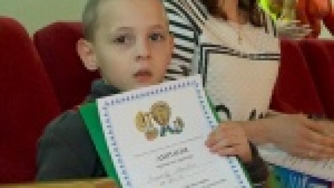 Фестиваль "Дети особой заботы" уже не первый год раскрывает творчество ребят с ограниченными возможностями здоровья.