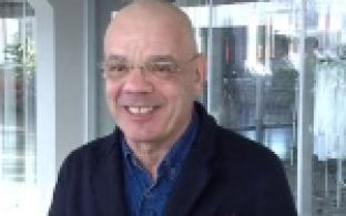 В Первоуральск приехал актёр театра и кино Константин Райкин.