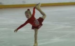 В Ледовом Дворце стартовали открытые классификационные соревнования.