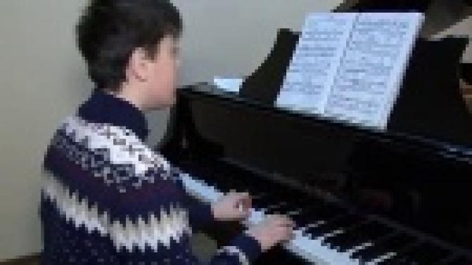 Мы продолжаем рассказывать о стипендиатах главы города.