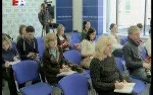 Представители управляющих компаний сдают экзамены.