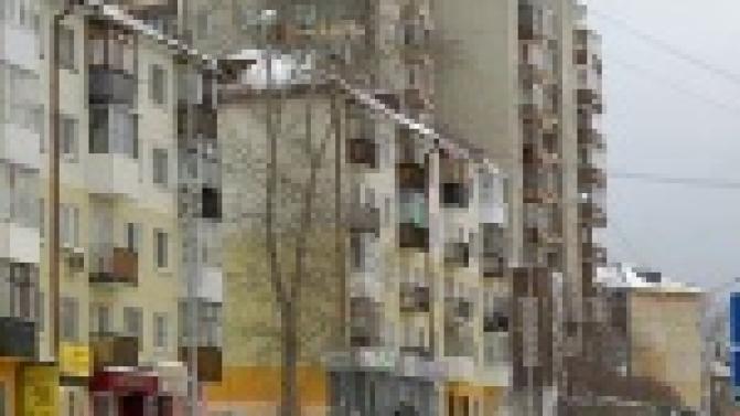 Очистить город от снега.