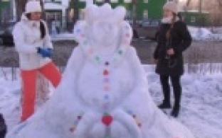 Медвежонок Умка, черепаха Тортила и кудрявый барашек.