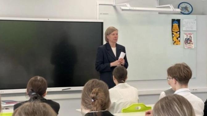 Сегодня Первоуральск посетила уполномоченный по правам ребёнка Свердловской области Татьяна Титова