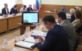 Первый вопрос на повестке нынешнего заседания городской Думы – дополнительная выплата контрактникам, которые заключат договор на участие в СВО в Первоуральске