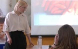 Лекции о подготовке к родам, первых месяцах жизни младенцев и экскурсия по обновлённым палатам