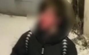 Запись, на которой жестоко избивают первоуральского подростка, сегодня обсуждают в социальных сетях
