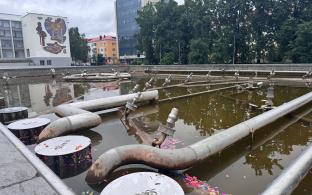Фонтан на площади Победы в Первоуральске закрыли на техническое обслуживание