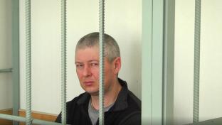 Бывшего автоинспектора обвиняют в превышении должностных полномочий и получении взяток