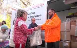 Бесплатные обеды и продуктовые наборы вручили горожанам «серебряного возраста»