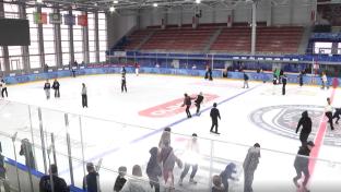 В Ледовом дворце спорта возобновили массовое катание на коньках