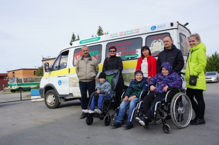 Инвалидов-колясочников из Свердловской области будут бесплатно возить по Екатеринбургу