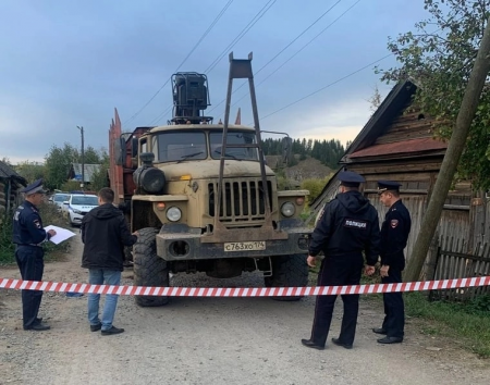 9-летнего мальчика сбил водитель лесовоза в Староуткинске
