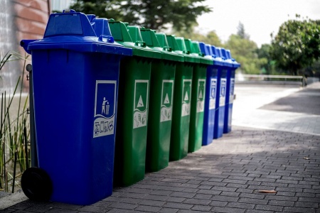В Первоуральске установят баки для раздельного сбора мусора