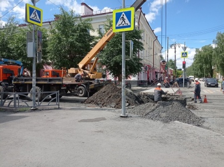 Сотрудники СТК приступили к ремонту сетей на улице Герцена